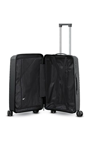 Generic 3-Piece Unbreakable Polypropylene Luggage Set - 360° Double Spinner Wheels & Secure Lock (Black)