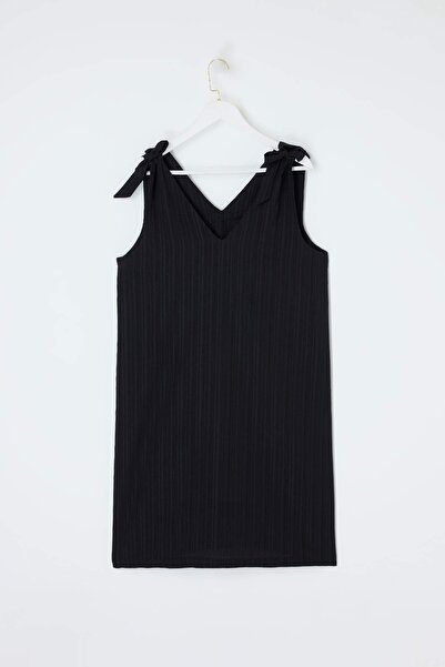 Trendyol Curve Ρούχα παραλίας Μαύρο φιόγκο Λεπτομέρεια Crinkle Με υφή Υφασμάτ...