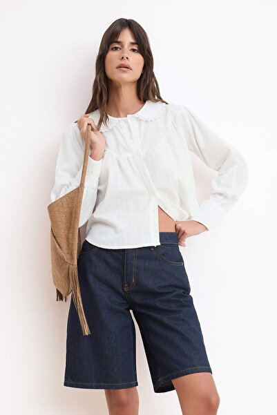 Trendyol Collection Weißes, mit Spitze verziertes, gerafftes Baumwollhemd TWO...