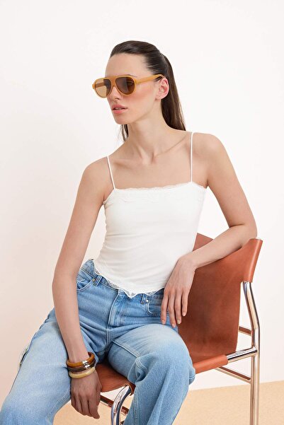 Trendyol Collection Ecru Fitted/Body-Fitting Strapless Lace Detailed Cotton S...