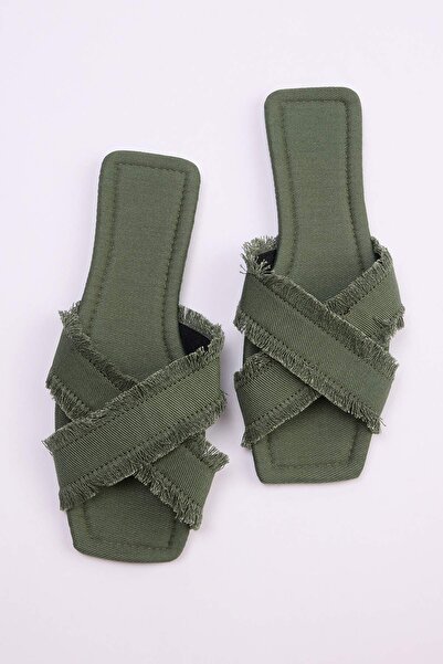 TRENDYOL SHOES Khakifarbene Damen-Hausschuhe aus Denim mit Quasten und Kreuzr...