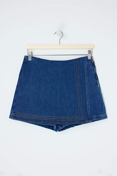 ترينديول كوليكشن تنورة قصيرة زرقاء عالية الخصر من مزيج التنسل TWOSS26SR00032