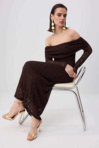 Trendyol Collection Καφέ φόρεμα με δαντέλα και επένδυση, κομψό/βραδινό μάξι φ...