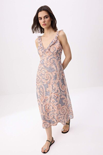 Trendyol Collection Πουδρένιο σάλι Με σχέδιο Σιφόν Με φόδρα Μάξι Υφαντό Φόρεμ...