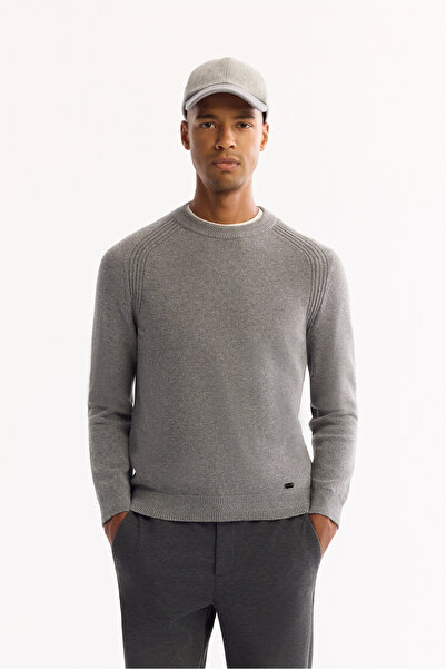 Avva Muški sivi džemper sa okruglim izrezom, mekog dodira, teksturiranog plet...