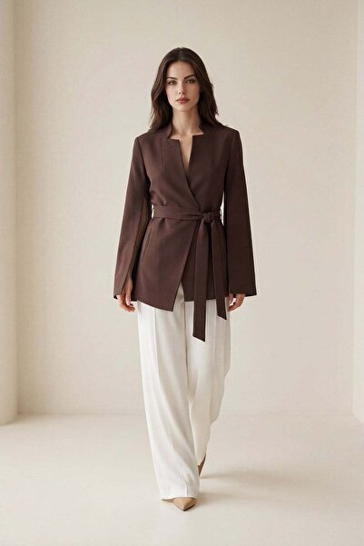 Setre Sütlü Kahve Dar Kalıp Kol Detaylı Belde Bağlama Detaylı Ceket