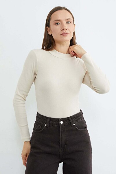 Fulla Moda Bodi sa rebrastim ovratnikom i kopčama