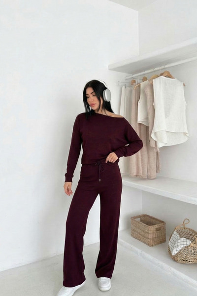 QBZ Costum modal cu guler barca