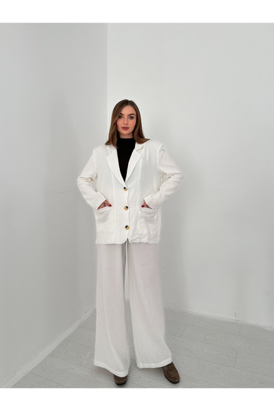 Elbee Fashion Woman Set de muselină supradimensionat cu detalii nasturi ecru