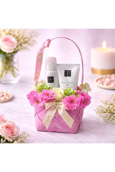 velve Pachet Sakura Feel, cu crema de corp,gel de dus Rituals, in cosulet cad...