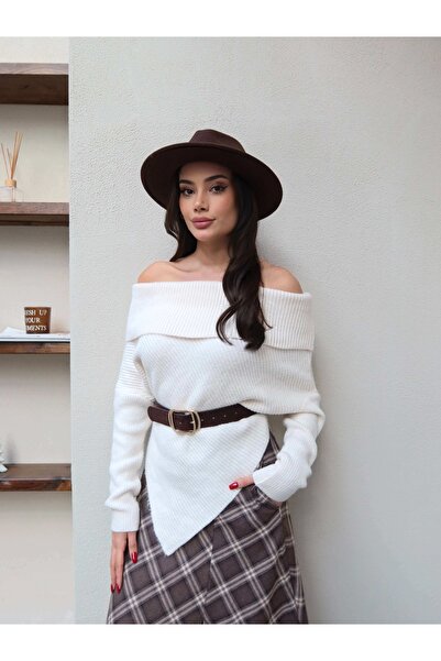 ESRAHELVACI Açık Omuz Asimetrik Kazak