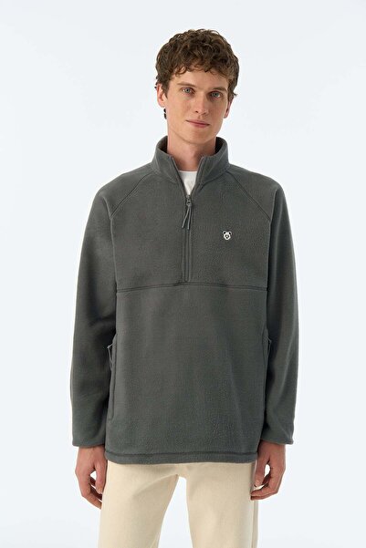 🔥 Şık Half Zip Erkek Sweatshirt'ü Keşfedin!