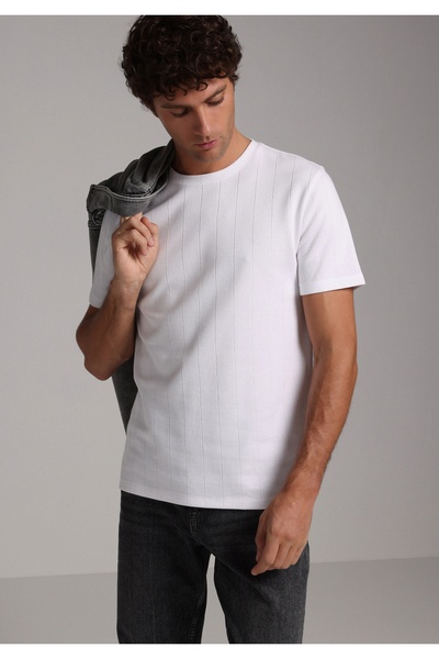 Colin's Tricou alb cu mânecă scurtă pentru bărbați, cu gât rotund, cu croială...