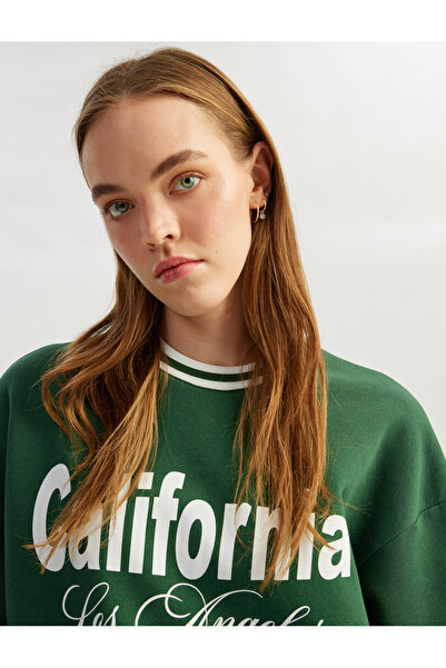 Koton Şardonlu Uzun Kollu Bisiklet Yaka Kolej Baskılı Sweatshirt