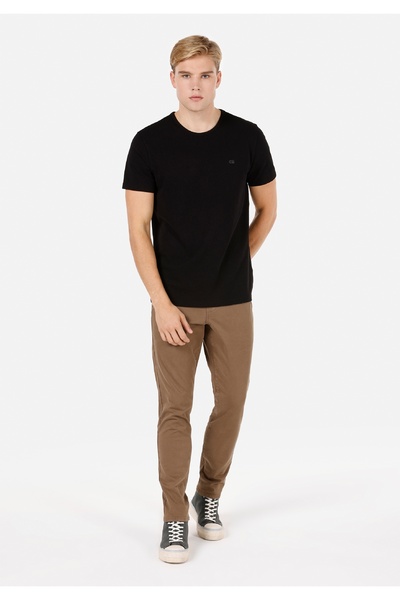 Colin's بنطال بني للرجال بقصة ضيقة وخصر متوسط ​​وأرجل مستقيمة