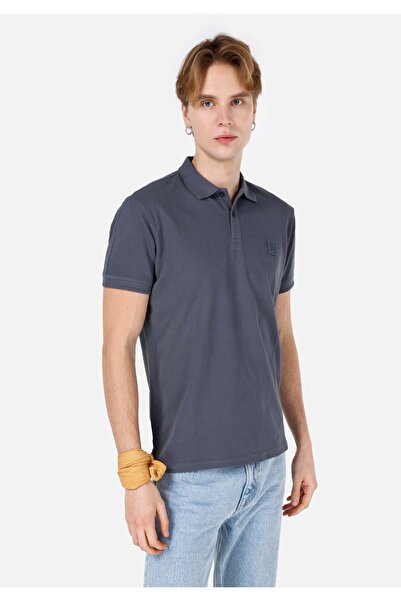 Colin's تي شيرت رجالي ذو قصة عادية وياقة بولو سادة باللون الأزرق بأكمام قصيرة