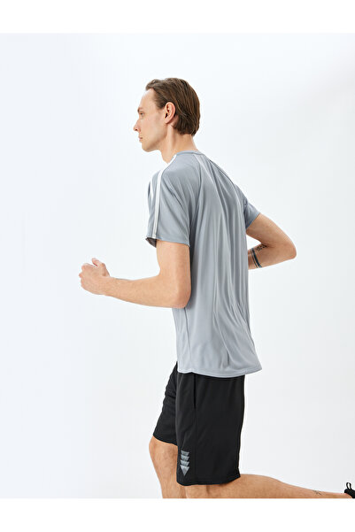 Koton Αθλητικό μπλουζάκι με κοντό μανίκι με λαιμόκοψη