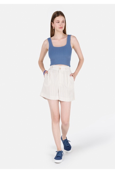 Colin's شورت بيج نسائي مخطط بخصر عالٍ ومقاس عادي