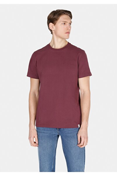 Colin's تي شيرت رجالي عادي ذو رقبة مستديرة وأكمام قصيرة باللون الأرجواني