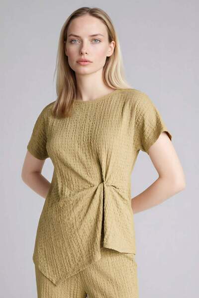 DeFacto Asymmetric Boat Neck Wrinkled T-Shirt G9273Ax26Sp