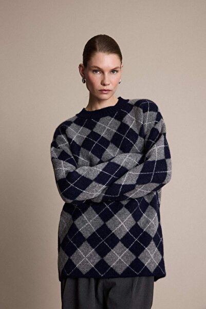 DeFacto Regular Fit Bisiklet Yaka Baklava Desenli Triko Kazak Tunik G6356AX25WN