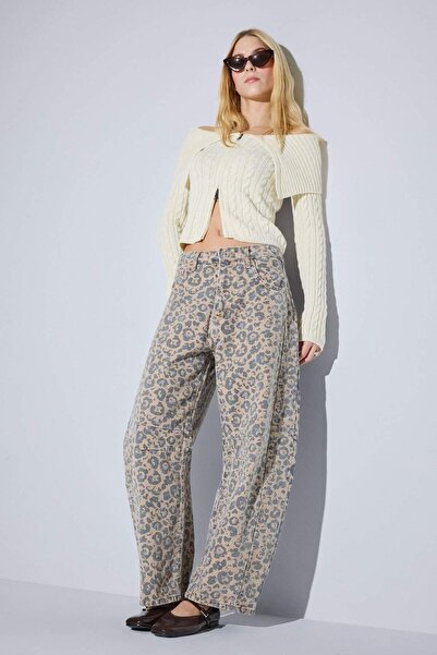 DeFacto 100% βαμβακερό φαρδύ παντελόνι με λεοπάρ σχέδιο και κανονική μέση από...