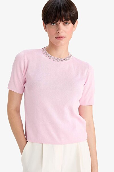 DeFacto Tricotaj cu mânecă scurtă din crep brodat cu decolteu rotund, cu potr...