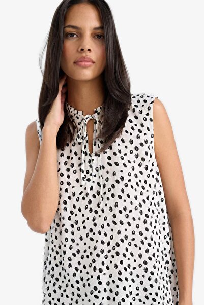 DeFacto Regular Fit Cvetni dezen Naborana tkanina Bluza bez rukava C1003AX25SM