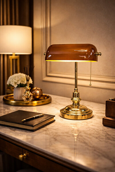 MARS CONCEPT RETRO BANKER OFİS MASA LAMBASI - KAHVERENGİ CAM , METAL GÖVDE