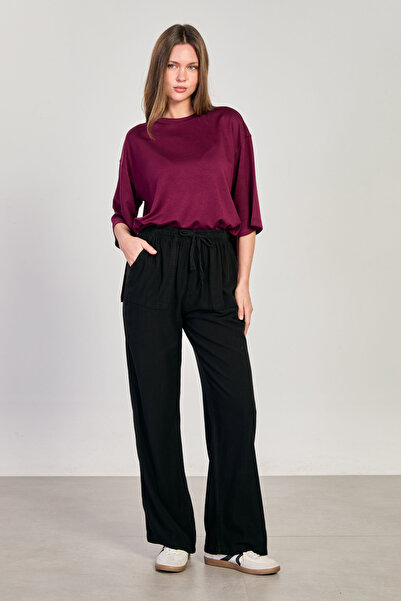 BARRELS AND OIL Pantaloni largi de damă cu buzunare pătrate și talie elastică...