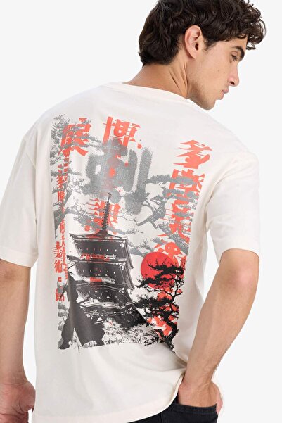 DeFacto %100 Pamuk Regular Fit Bisiklet Yaka Sırt Baskılı Kısa Kollu Tişört F...