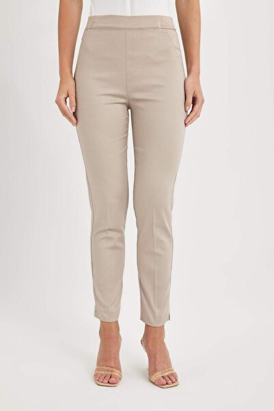 DeFacto Sigaret Saten Kumaş Pantolon Bordo Normal Bel Basic Düz Beli Lastikli...