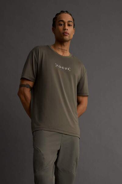 DeFacto Μπλουζάκι με κοντό μανίκι Standard Fit Soft Touch Crew Neck με τύπωμα...
