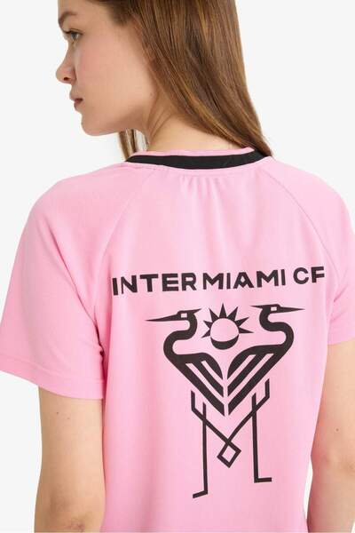 DeFacto MLS Regular Fit Sırt Baskılı Forma Kumaş Kısa Kollu Tişört F2892AX25SM