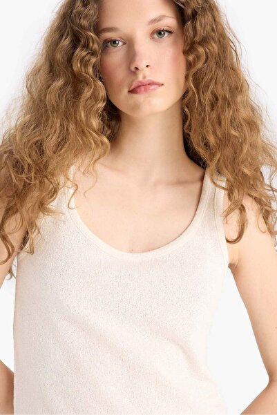 DeFacto Loose Fit Round Neck White Knitwear Look Undershirt F1885Ax25Sm