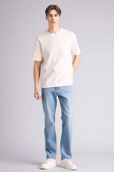 DeFacto بنطلون جينز سيرجيو ذو قصة عادية وخصر عادي وأرجل مستقيمة E2734AX25SP