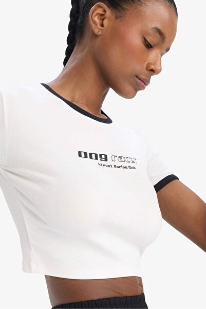 DeFacto Tricou cu mânecă scurtă, cu imprimeu, cu gât rotund, cu croială slim,...