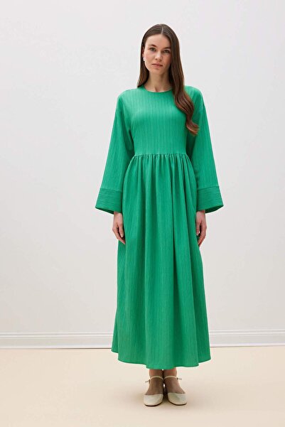 DeFacto Rochie maxi cu mânecă lungă, cu decolteu, cu textura seersucker - Reg...