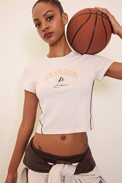 DeFacto NBA Los Angeles Lakers Slim Crop Fit Bisiklet Yaka Kısa Kollu Tişört ...