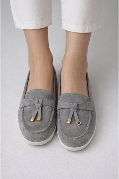 ZİO حذاء باليرينا من جلد الغزال باللون الرمادي للنساء