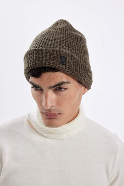 DeFacto Erkek Etiket Baskılı İçi Polarlı Bere C7140AX24WN