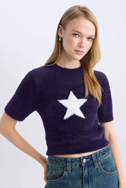 DeFacto Fitted Crew Neck Star Printed Short Sleeve Plush Knitwear Sweater C91...