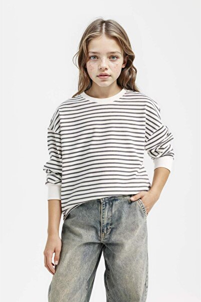 DeFacto Hanorac cu dungi Relax Fit cu gât crewneck pentru fete D6503A8NS