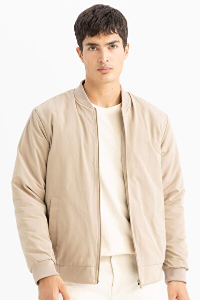 DeFacto سترة بومبر خفيفة الوزن ذات ياقة جامعية مقاومة للماء وسحاب - سترة موسم...