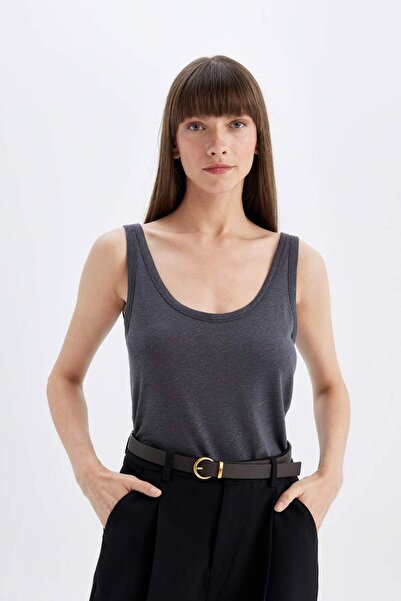 DeFacto Βασικό εσώρουχο με κανονική εφαρμογή με λαιμόκοψη με λινό μείγμα D445...