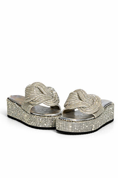 Giydim Gidiyor Срібні капці з прикрасами Cloud Crystal