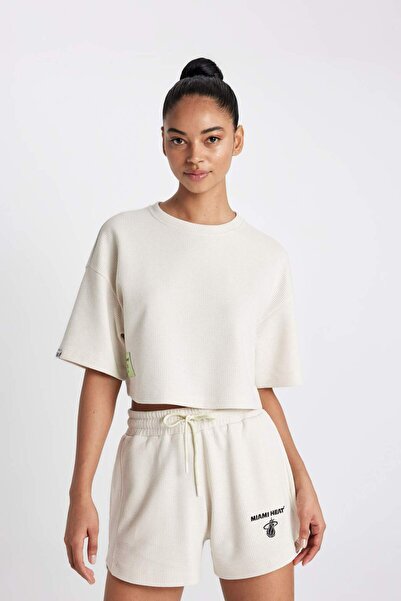 DeFacto Tricou cu mânecă scurtă NBA Miami Heat guler rotund Waffle C0002AX24SM