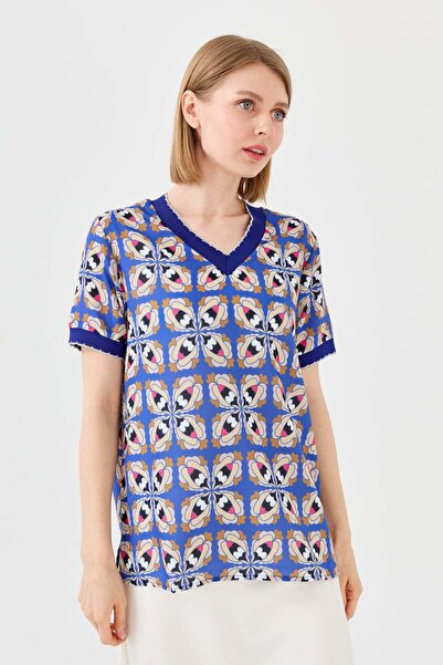 Desen Triko Γυναικείο μπλουζάκι με λαιμόκοψη V με πολύχρωμο χτενισμένο βαμβακ...