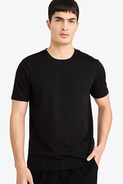 DeFacto Slim Fit Slim Fit Crew Krátký rukáv Základní jednobarevné tričko M660...