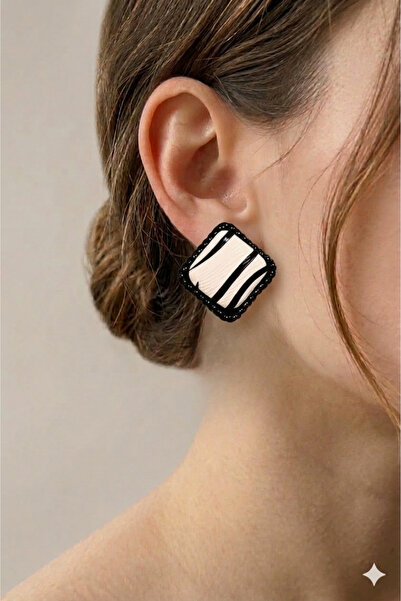 PETEK AKSESUAR Zebra Desenli  Deri Tasarım Küpe